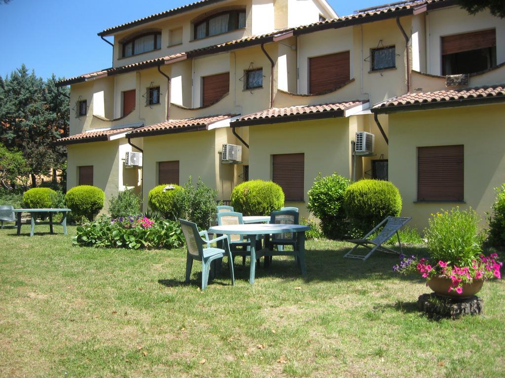 Hotel Rosati Chiusi Ngoại thất bức ảnh