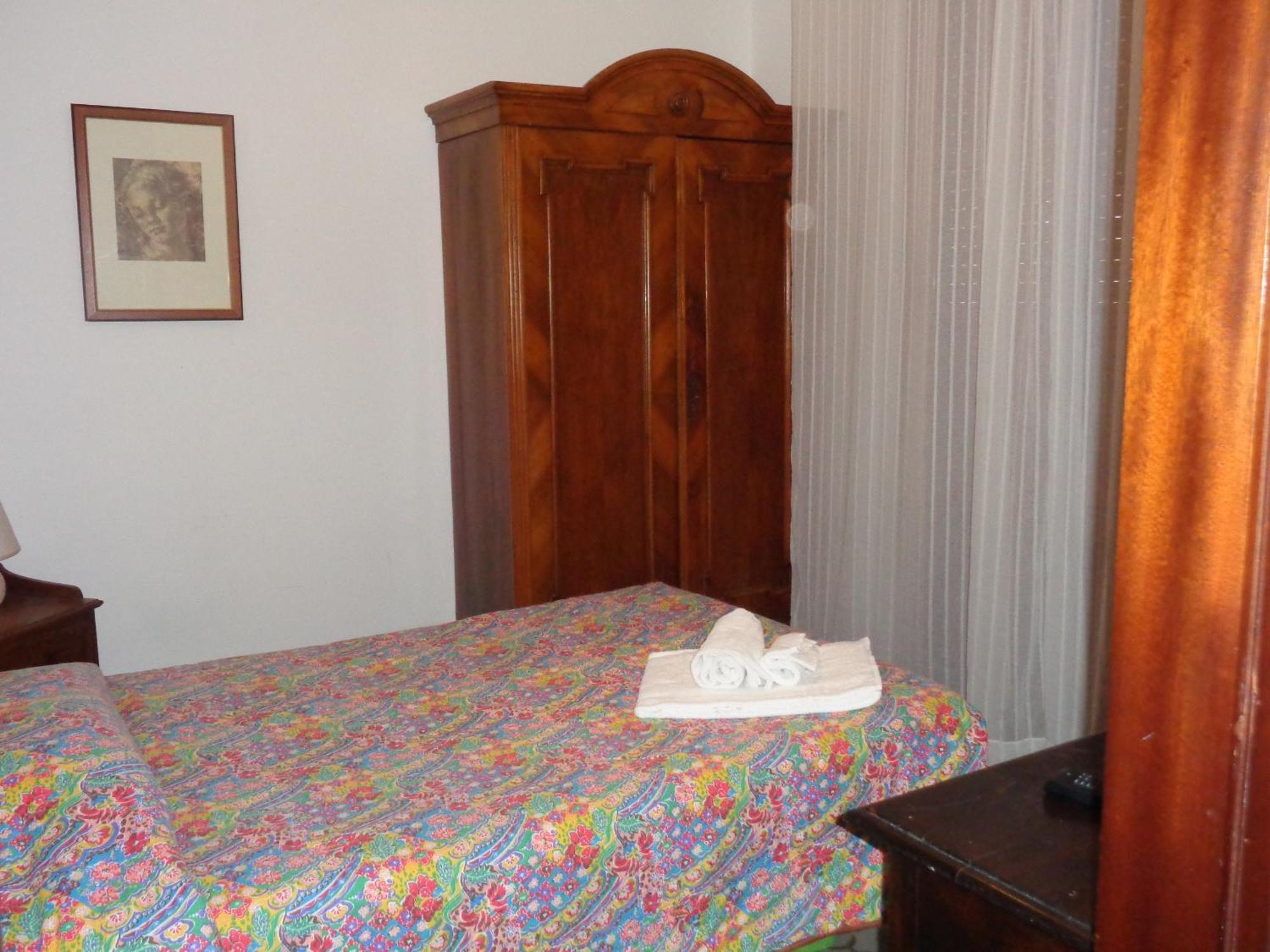 Hotel Rosati Chiusi Ngoại thất bức ảnh